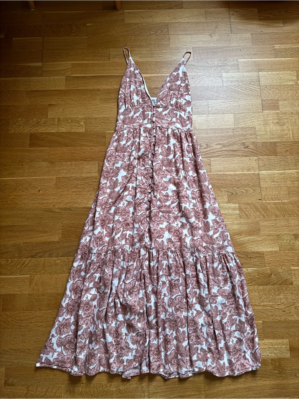 Abercrombie & Fitch Dusty Rose Floral Spaghetti-Strap Maxi Dress